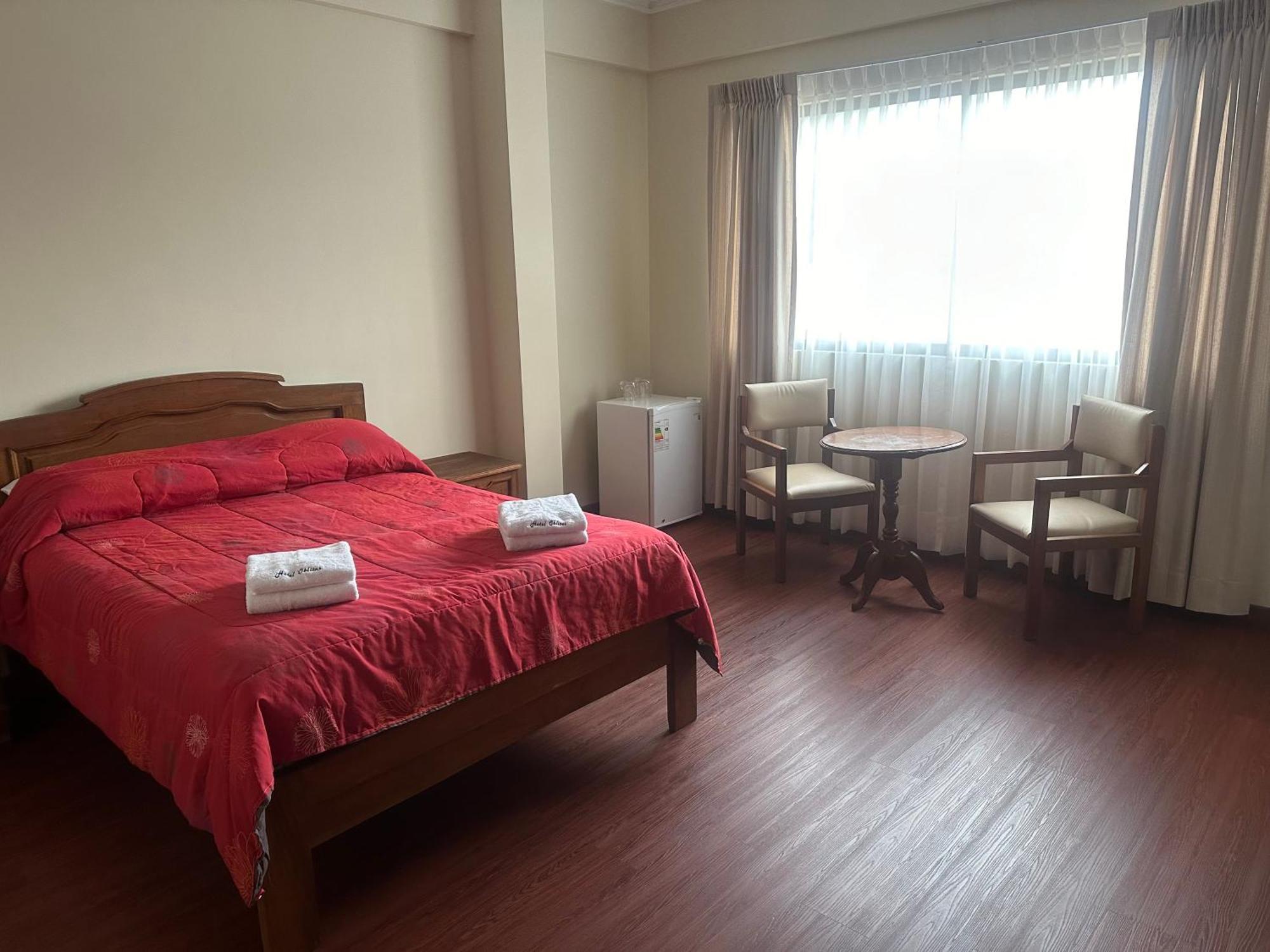 Hotel Oblitas Cochabamba Exteriör bild