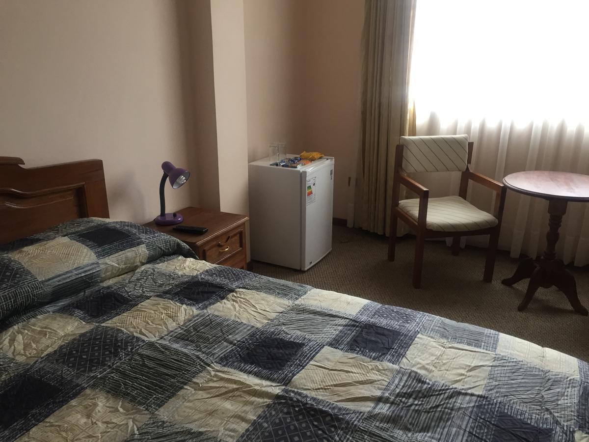 Hotel Oblitas Cochabamba Exteriör bild