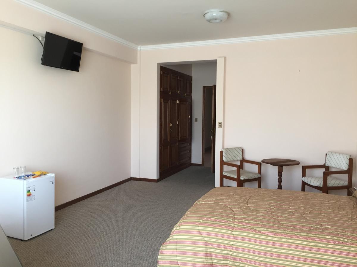 Hotel Oblitas Cochabamba Exteriör bild